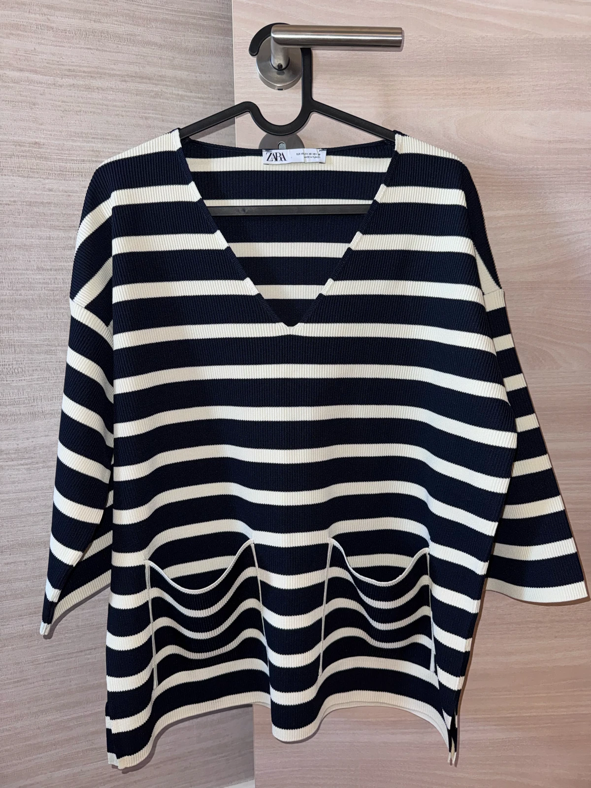 NOVO ZARA preudoban pleteni komplet na pruge