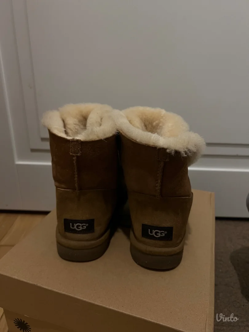 Ugg cizmice