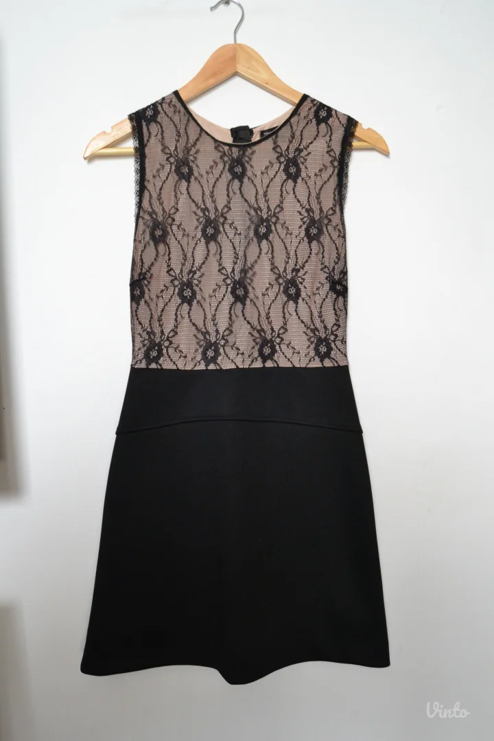 Crna svečana haljina sa čipkom vel 36