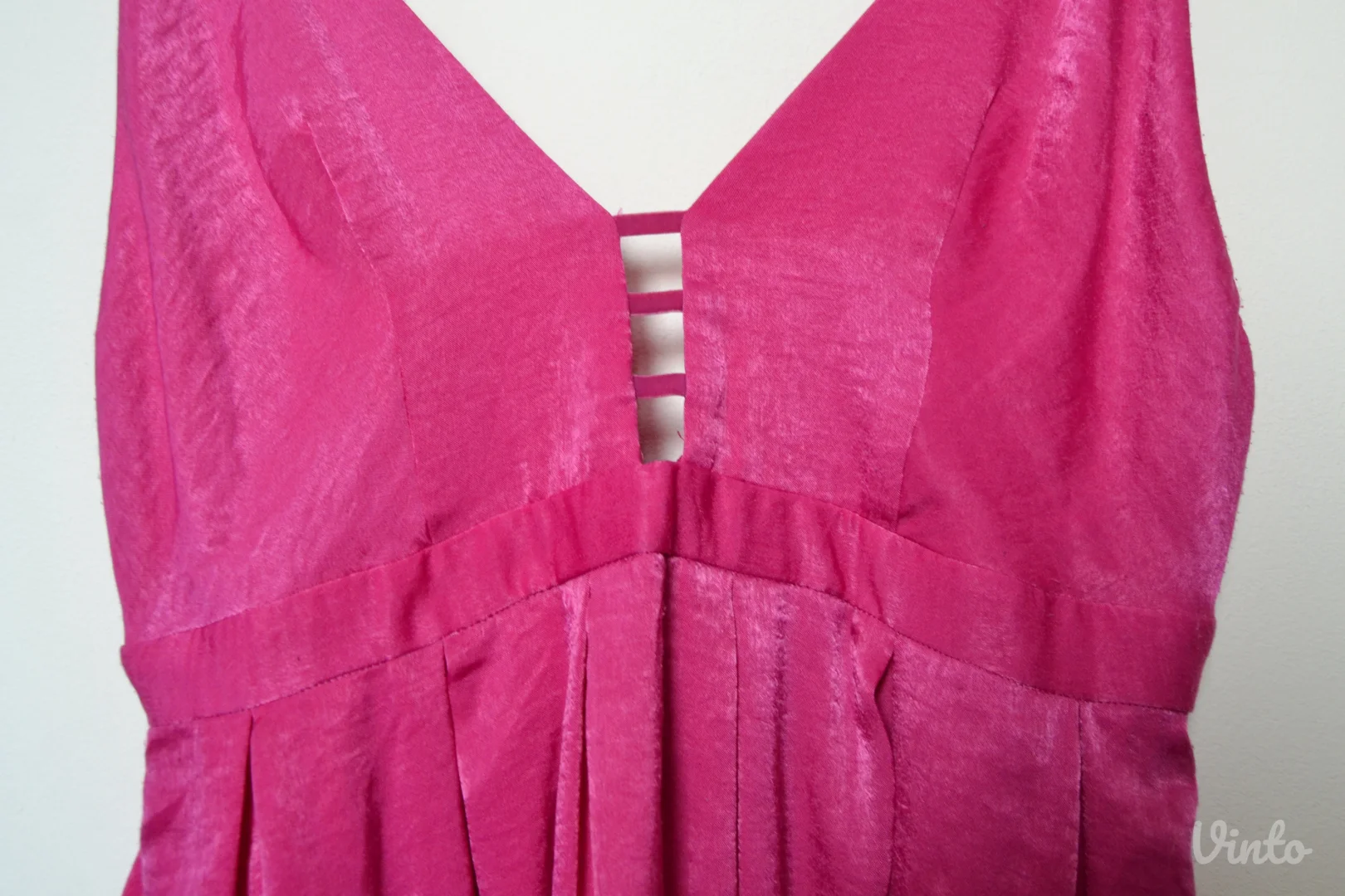 Pink svečana haljina vel 36