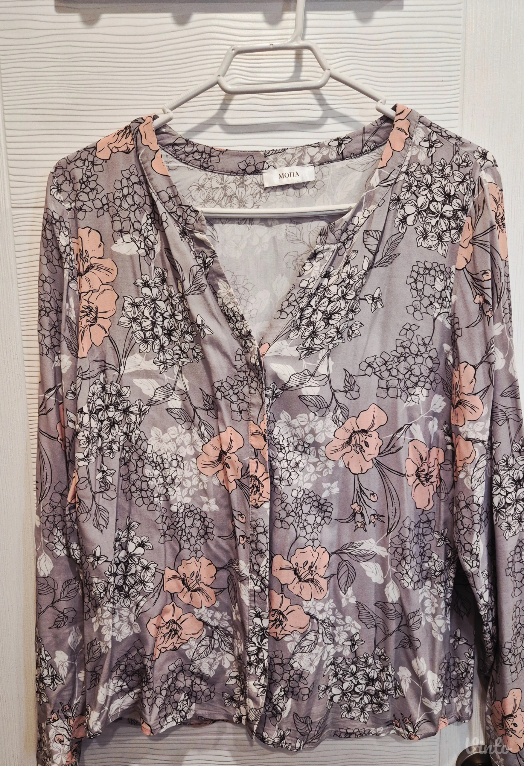 Mona bluza