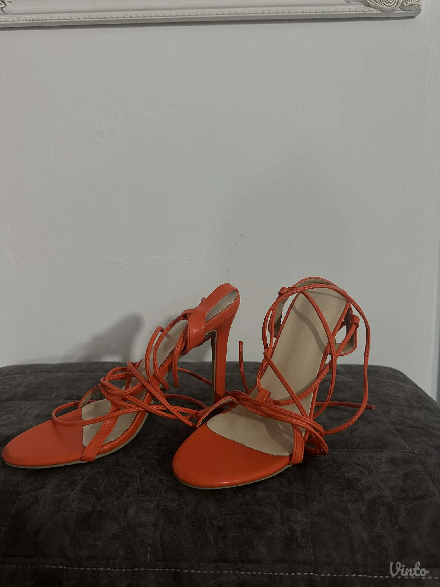 nove sandale