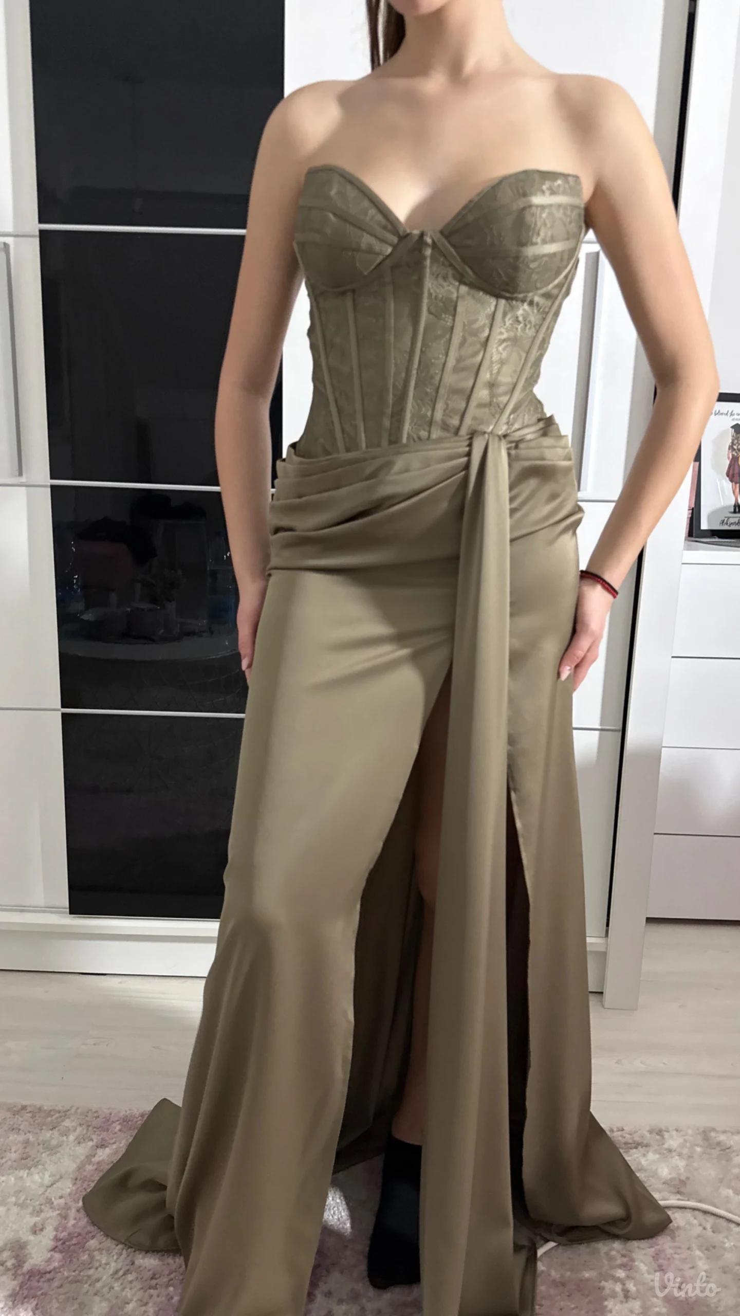 Nova haljina