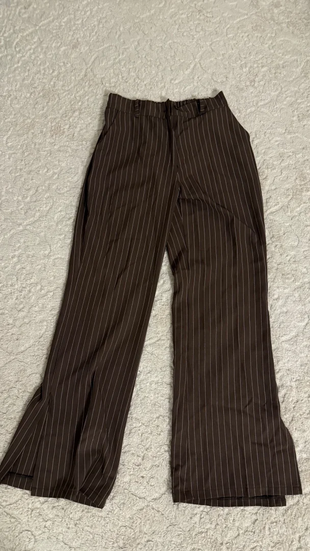 Novi komplet sako i pantalone