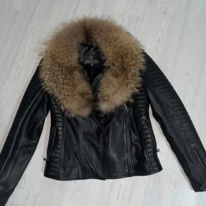 Nova kožna jakna sa krznom