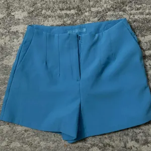šorts