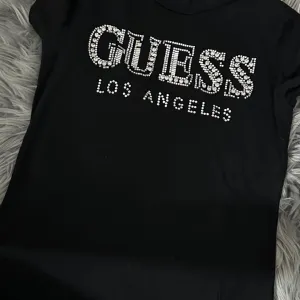 Guess majica