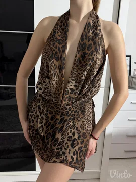 celeste haljina