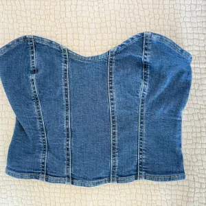 stradivarius top