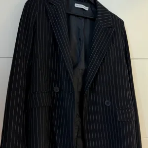 komplet sako i pantalone