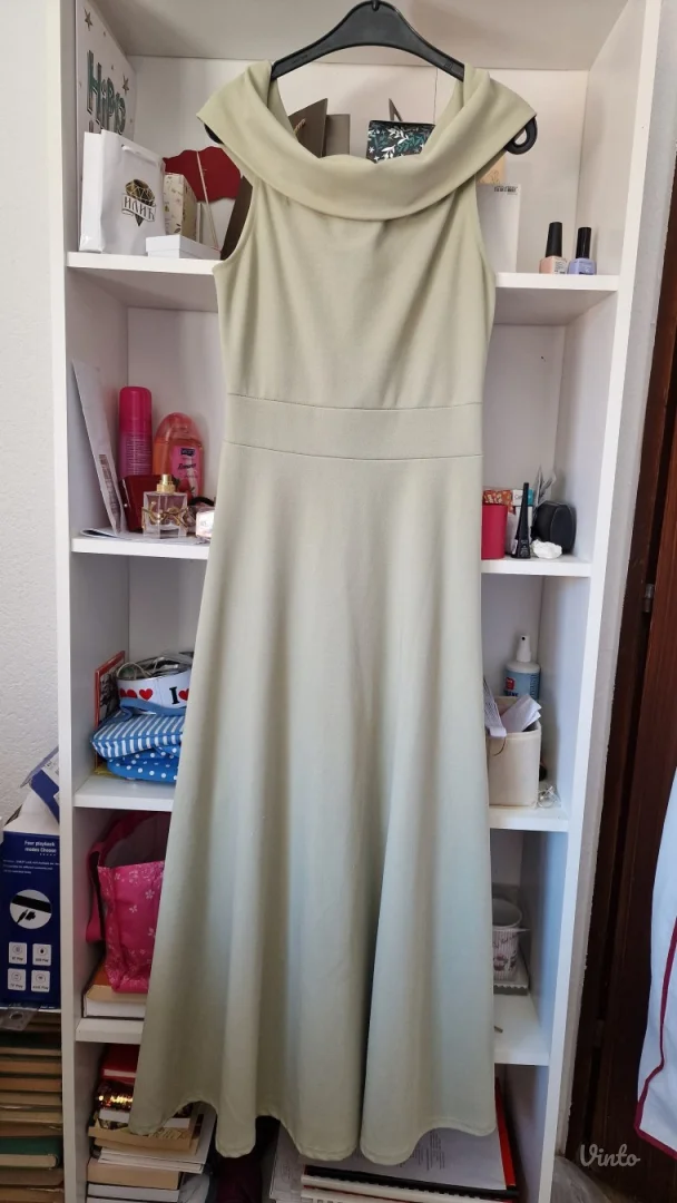 Missguided zelena midi svecana elegantna haljina