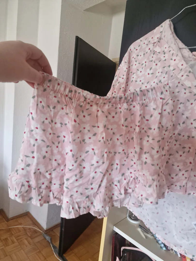 Nova Sinsay roze viskozna komplet letnja pidzama