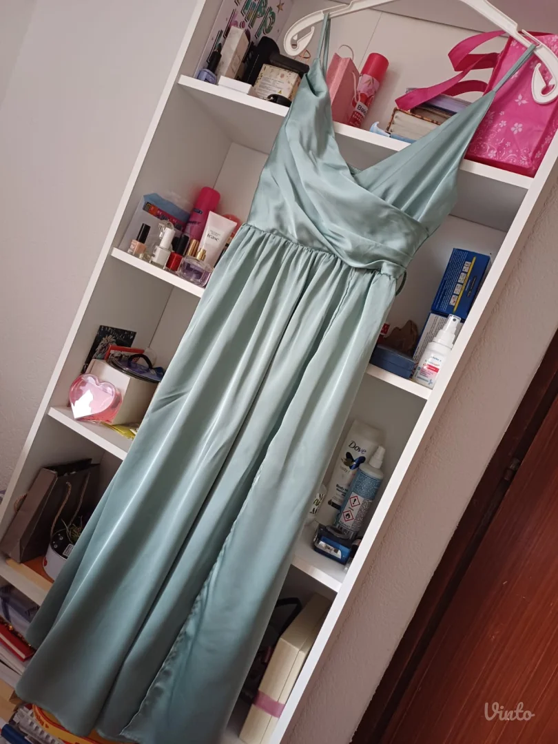 Nova Shein svecana satenska zelena midi haljina 35