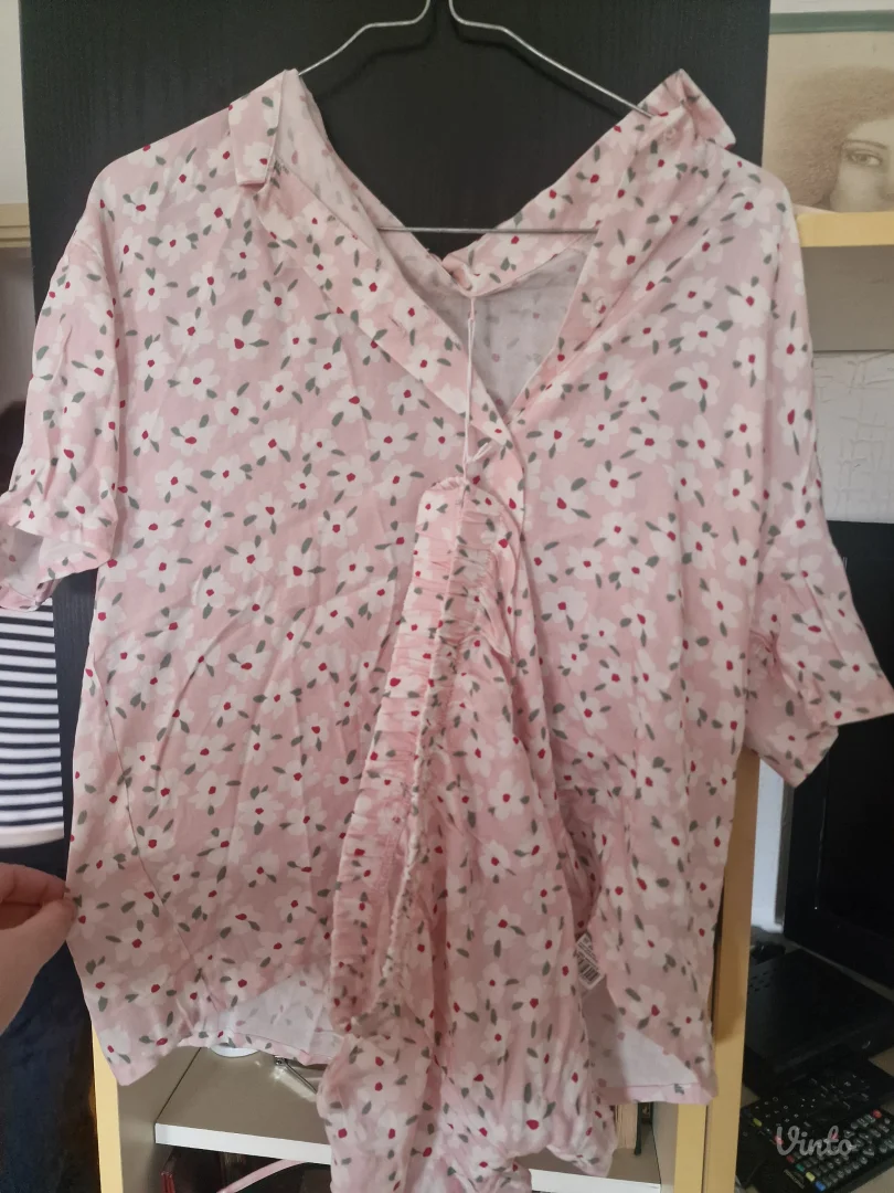 Nova Sinsay roze viskozna komplet letnja pidzama