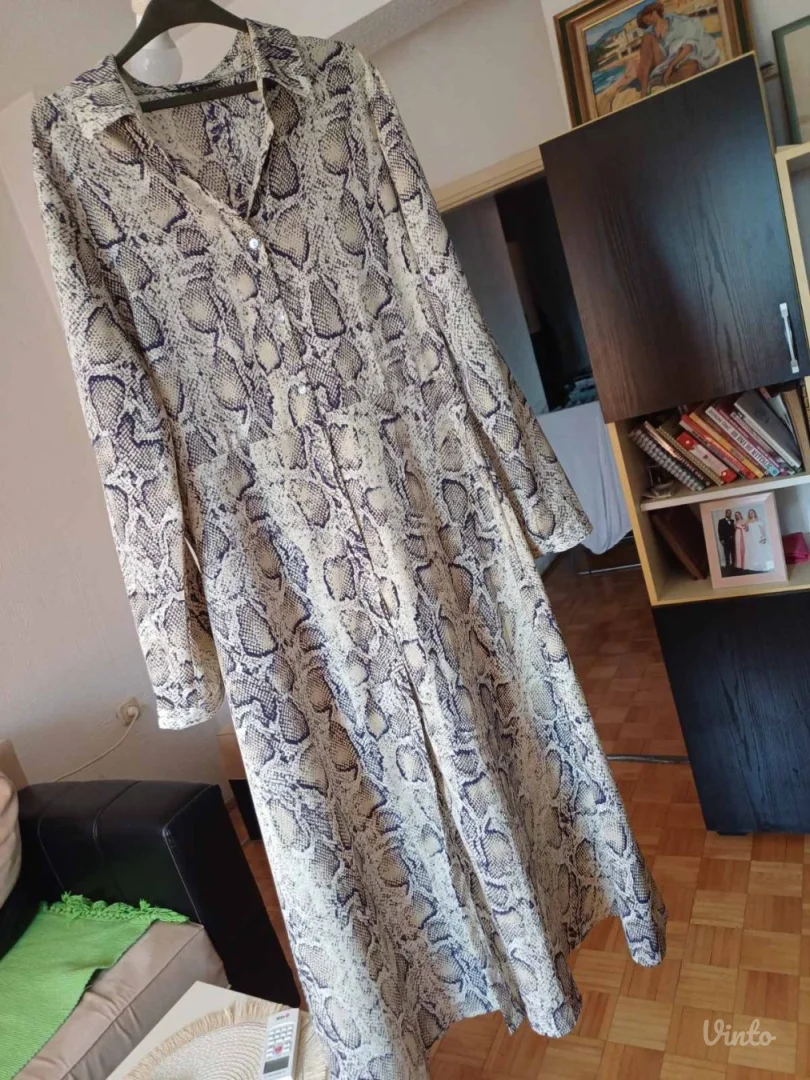 Midi dugacka haljina dugih rukava sa zmijskim printom L