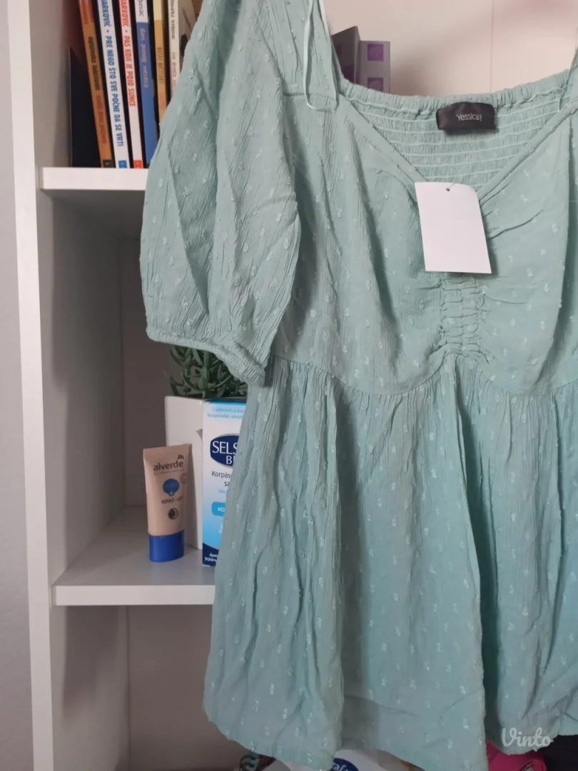 Nova zelena mint C&A bluza sa etiketom 38