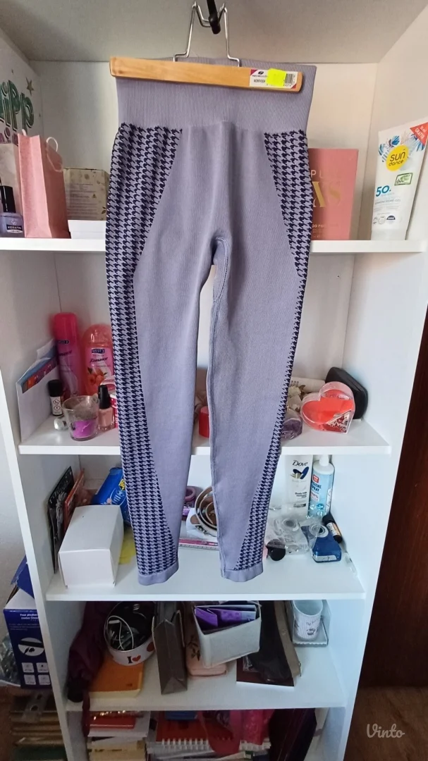 Nove Asos ljubicaste lila sportske helanke