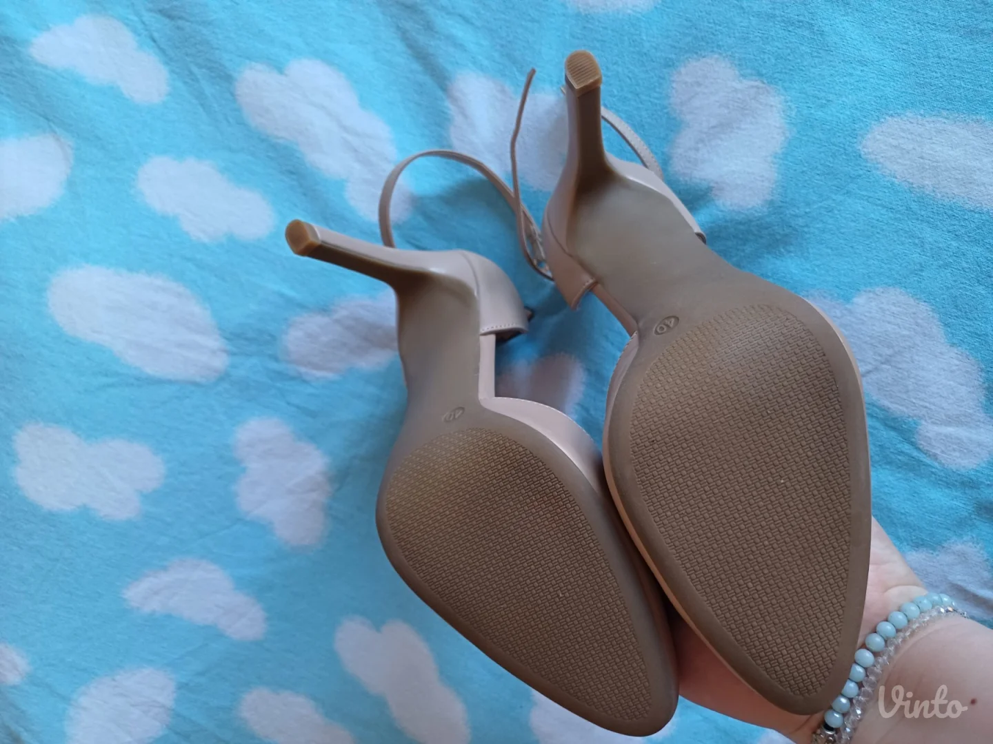 Nove Graceland bez krem stikle na spic 40