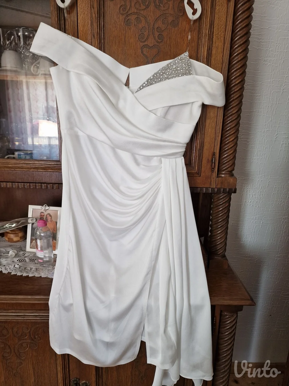 Nova elegantna svecana bela haljina sa etiketom XL