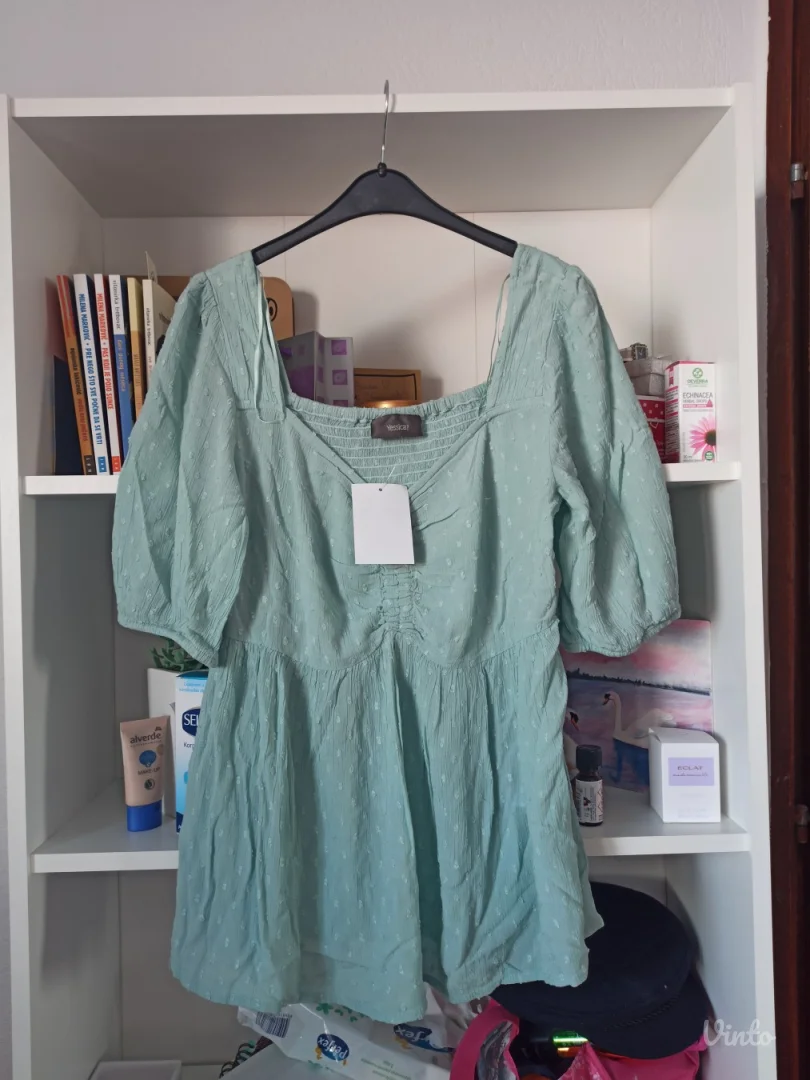 Nova zelena mint C&A bluza sa etiketom 38