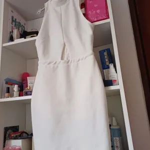 Nova svecana bela elegantna haljina Miss Selfridge 36