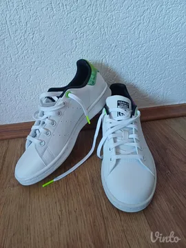 Nove Adidas Stan Smith bele patike 37 1-3