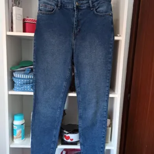 Nove LC Waikiki duboke farmerke 40 L