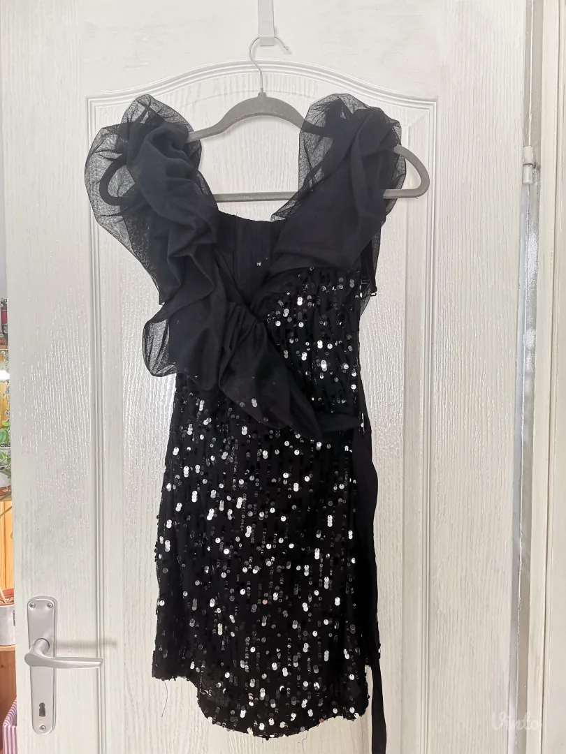 Zara haljina na preklop