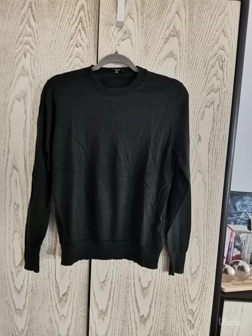 Uniqlo dzemper od 100%vune