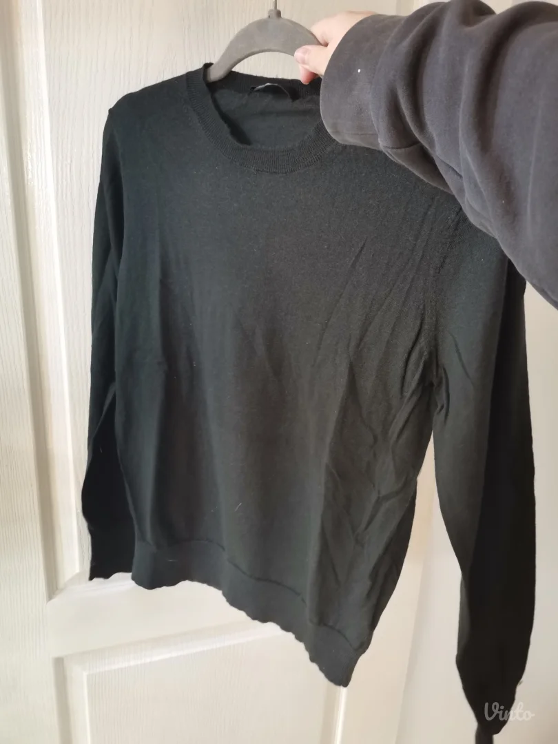 Uniqlo dzemper od 100%vune