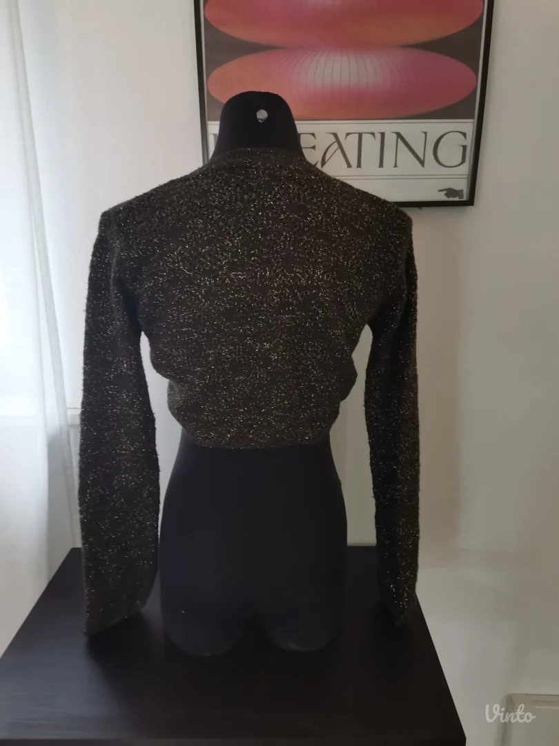 Bolero sa metalik koncem