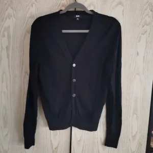Uniqlo kardigan 100% vuna