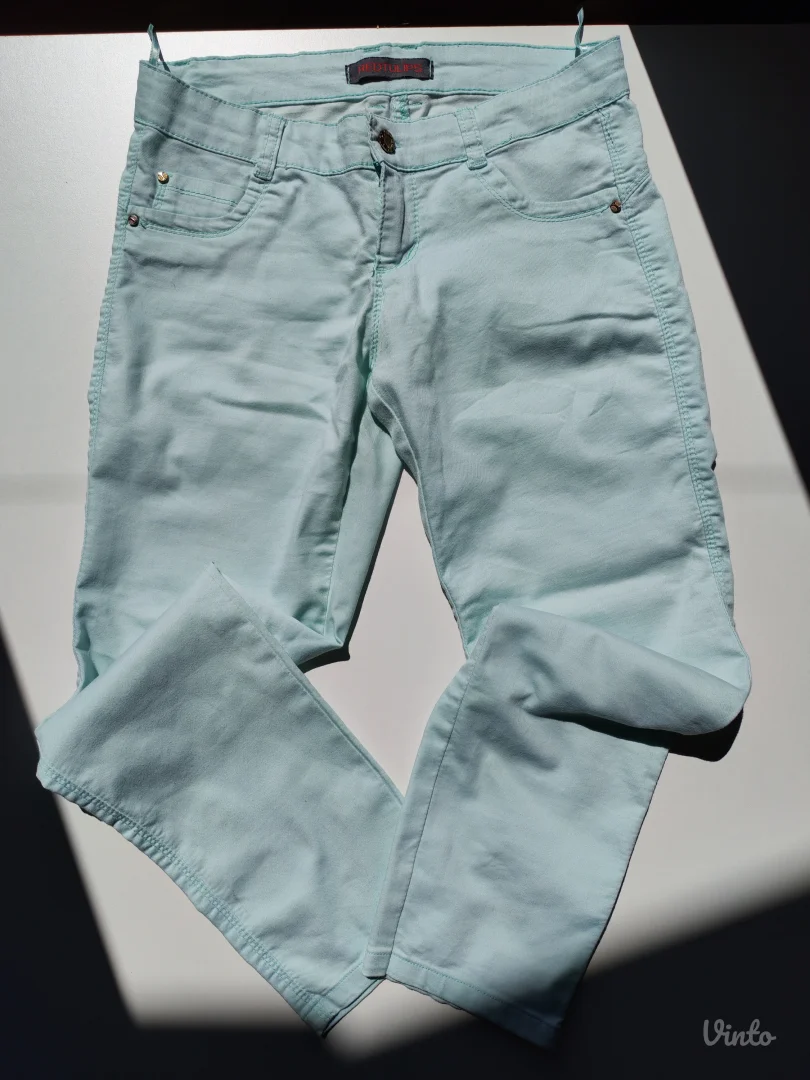 Mint zelene pantalone