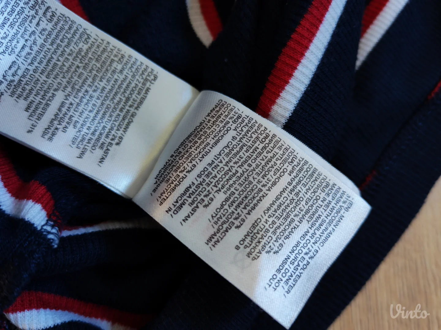 Prugasta midi haljina