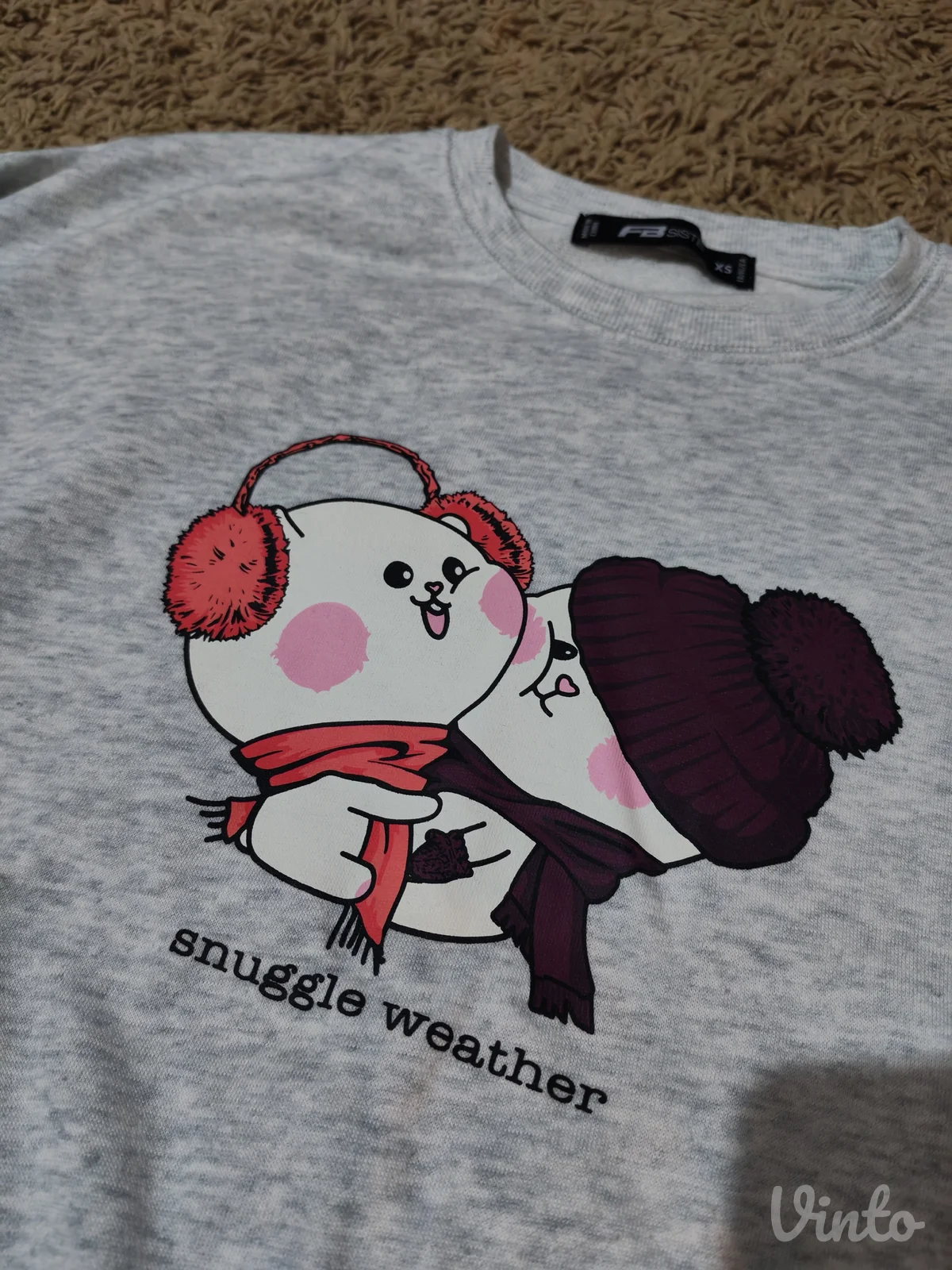 Sivi "Snuggle weather" duks sa printom