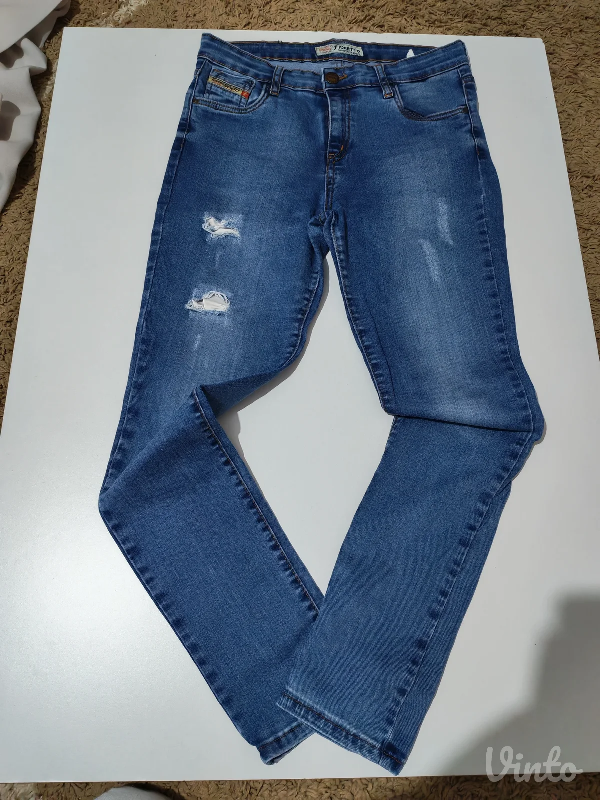 Fioretto skinny farmerke sa efektom iscepanosti