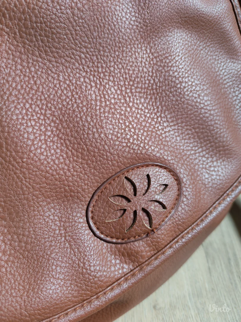 Ženska torba na rame