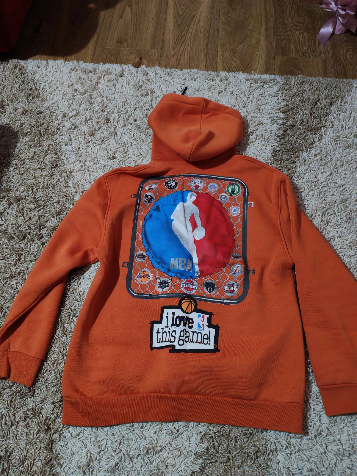 Narandžasti NBA duks sa kapuljačom