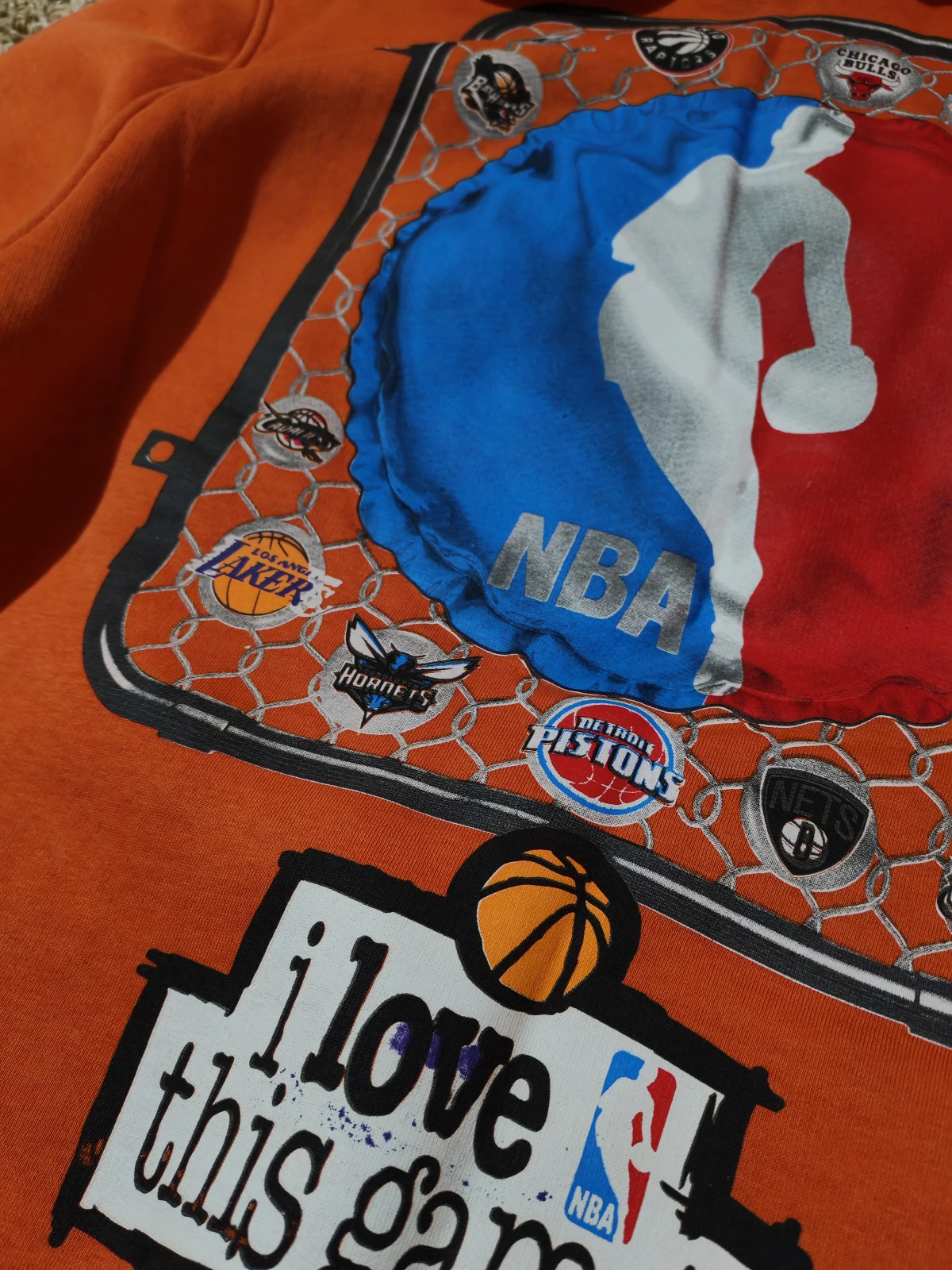 Narandžasti NBA duks sa kapuljačom