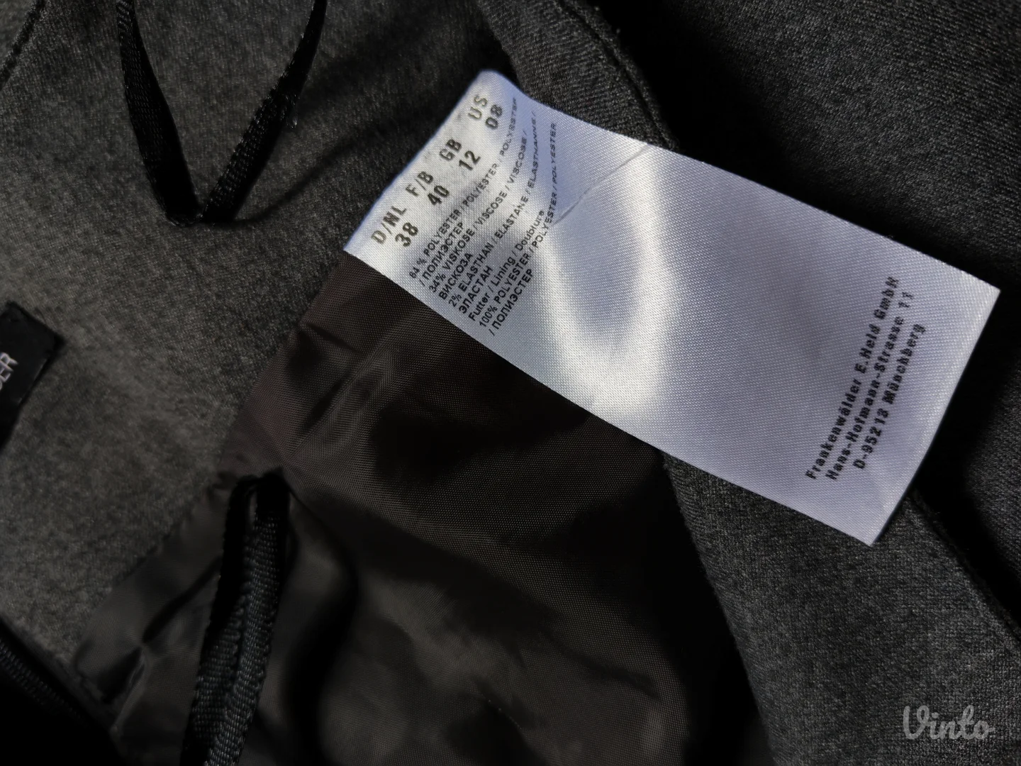 Frank Walder Siva Suknja