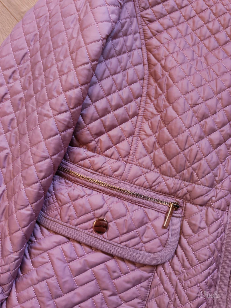 Elegantna prolećna jakna