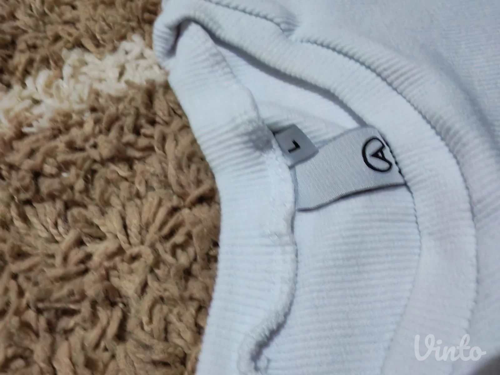 Bela rebrasta mini haljina – ANMS
