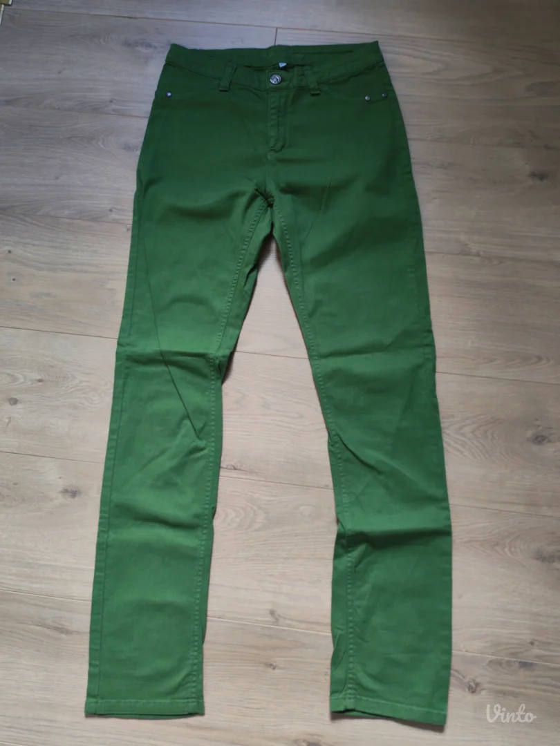 Colac zelene skinny pantalone