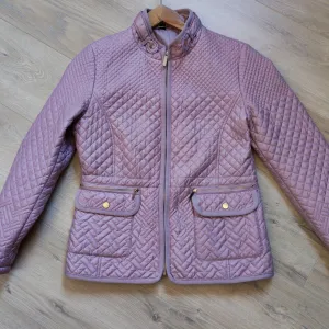 Elegantna prolećna jakna