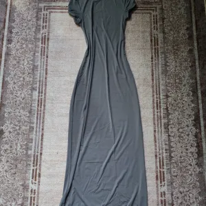 Pull&Bear siva haljina