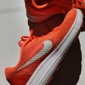 Nike Revolution ženske patike