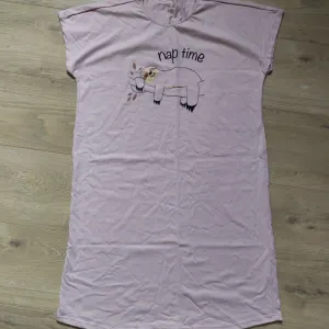 Roze pamučna spavaćica