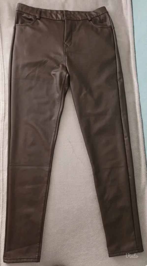Pantalone sa elastinom