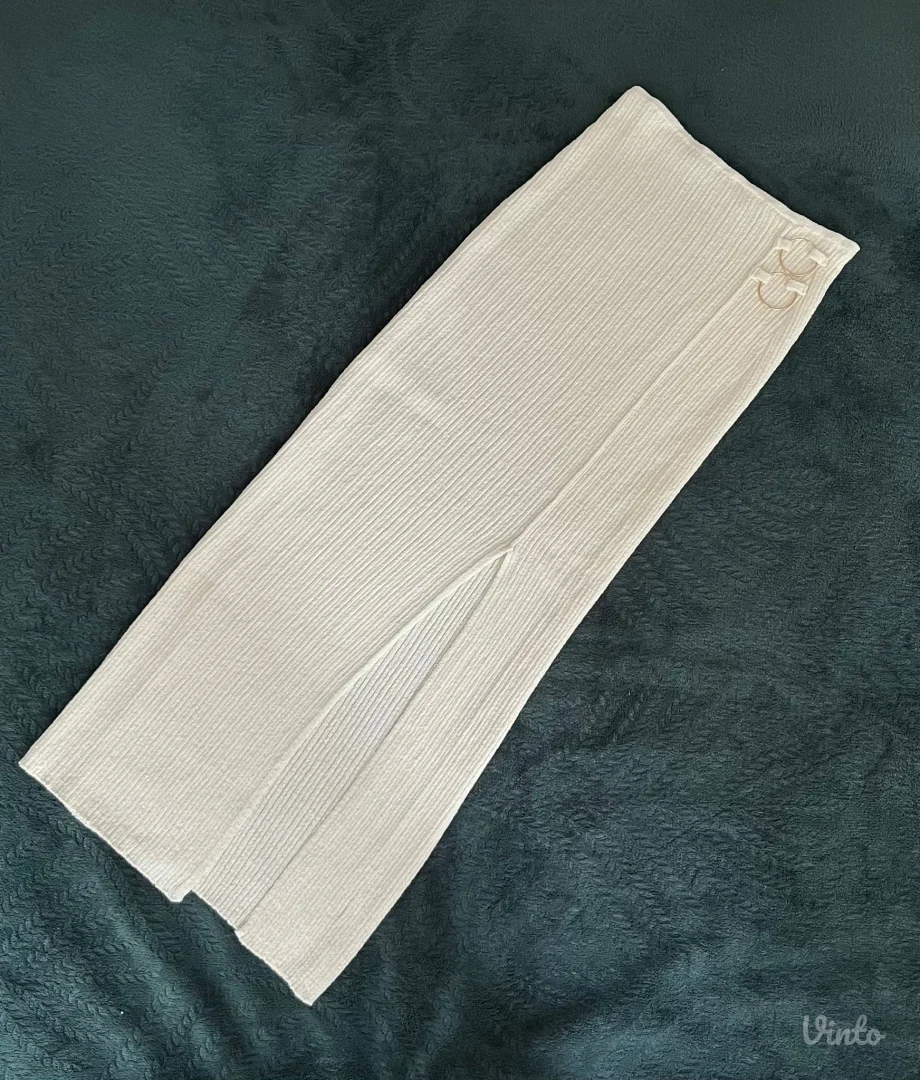 Reserved pletena suknja (veličina M)