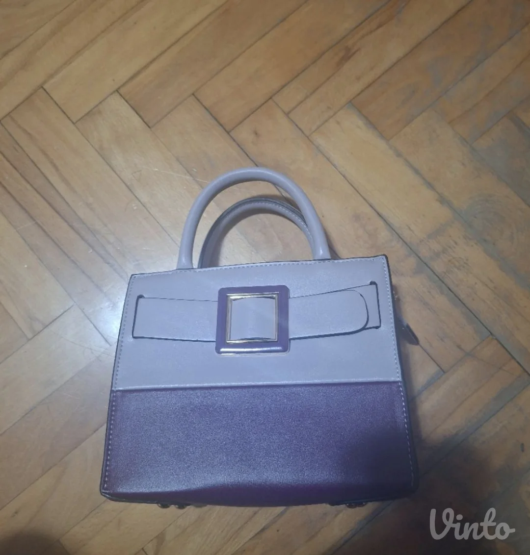 Alessia Massimo torbica sa kaisem